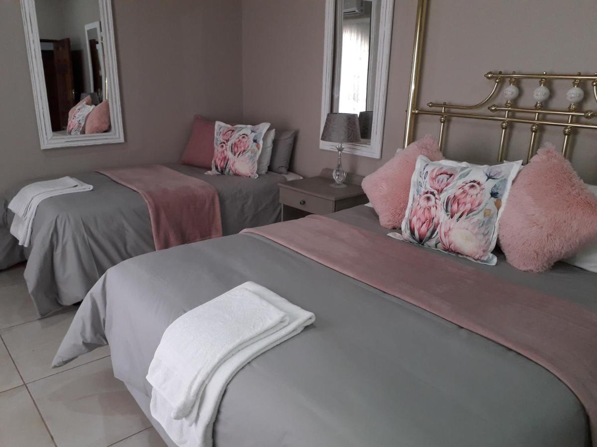 Tuscany Vryburg Kültér fotó