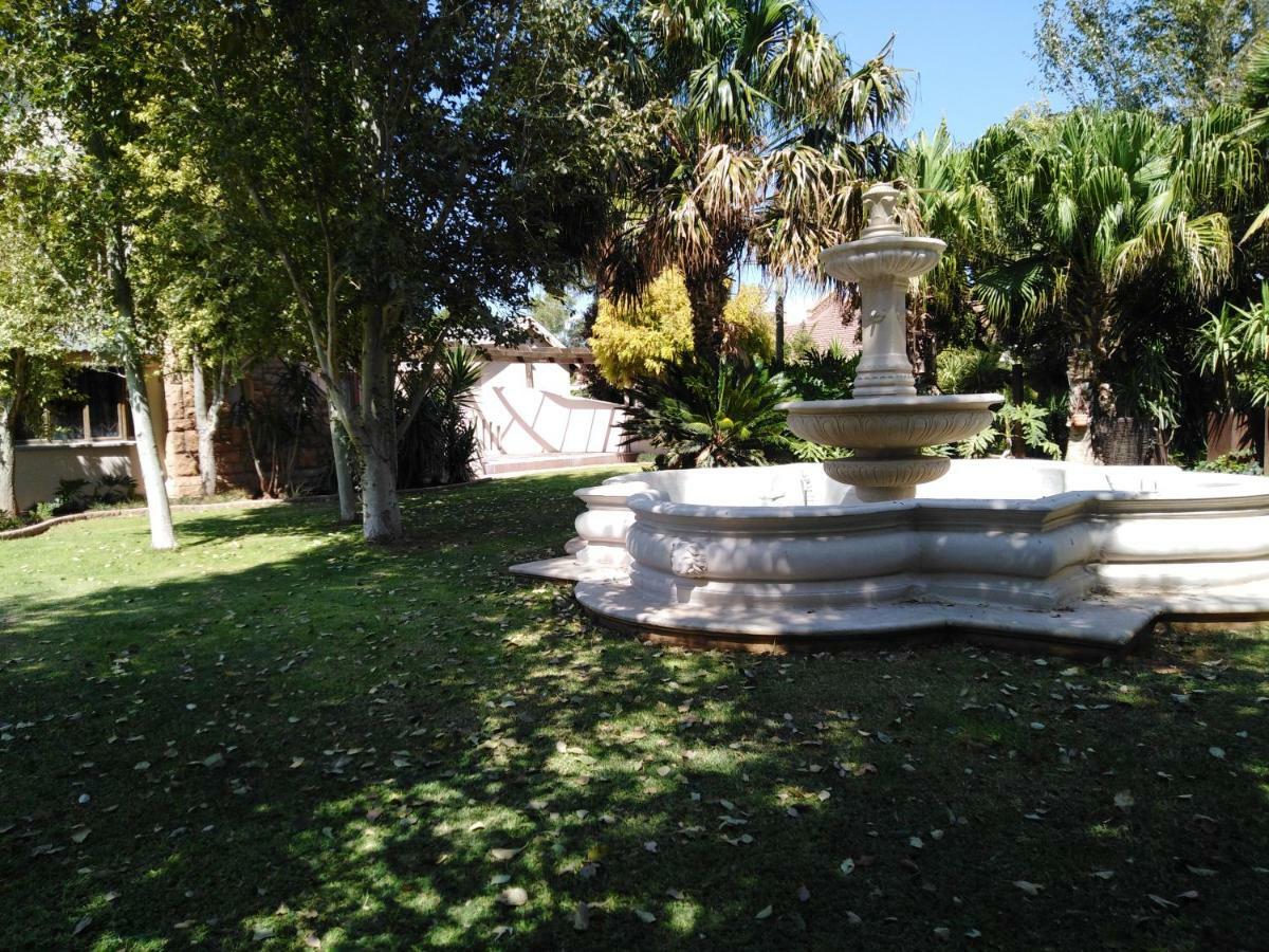 Tuscany Vryburg Kültér fotó